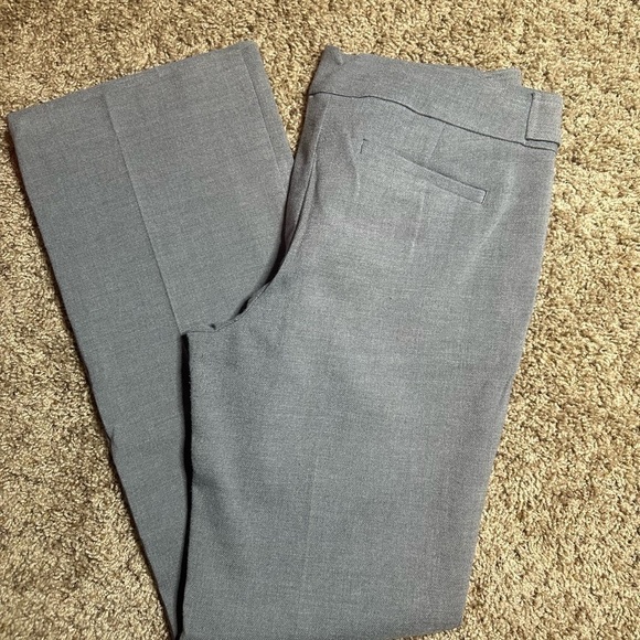LOFT gray Marisa Trouser pants size 4 - Picture 2 of 2